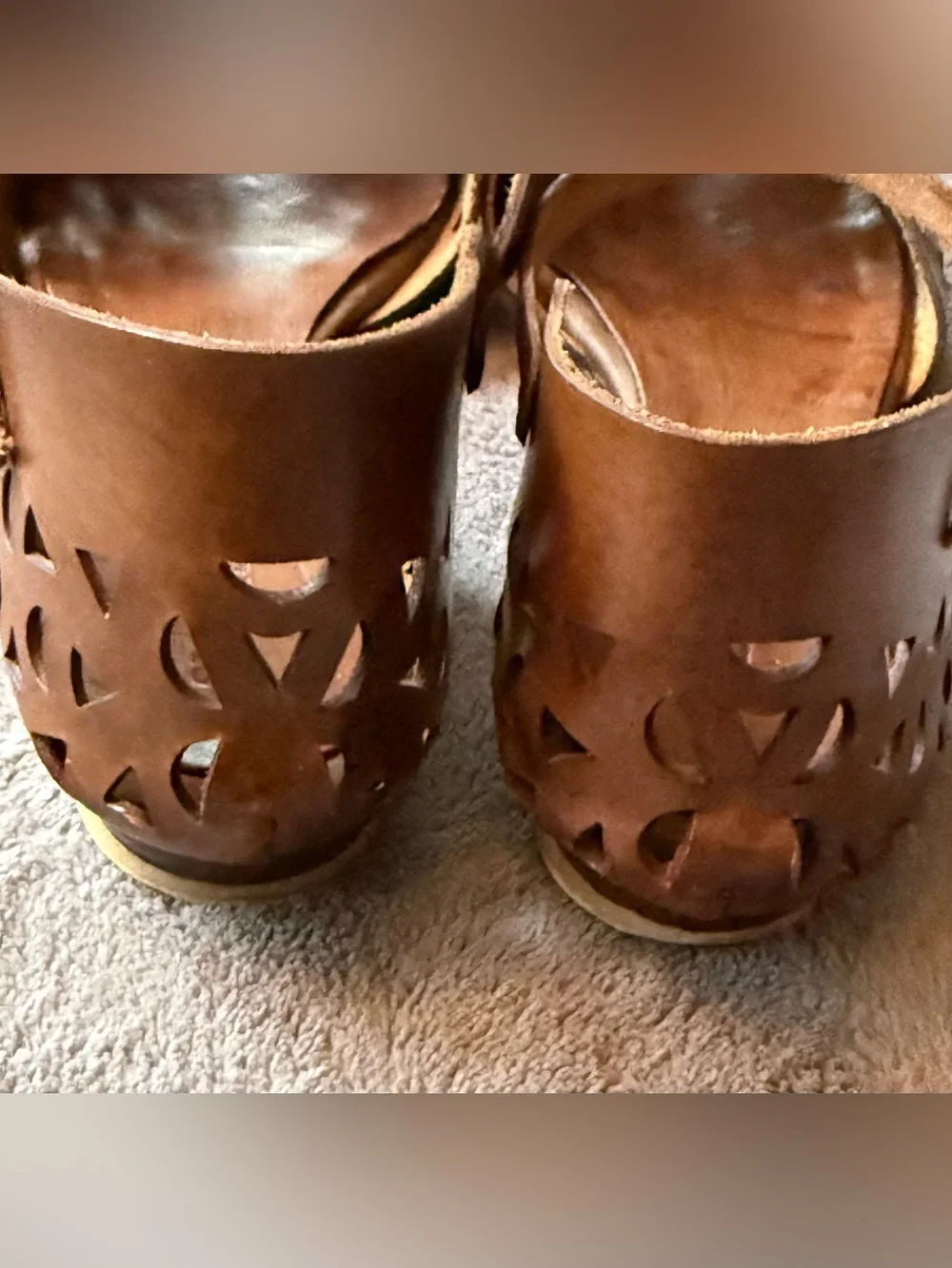 Sundance Brown Laser-Cut Peep-Toe flat Ankle Strap Sandals. 40 made in Italy. - Picture 4 of 16